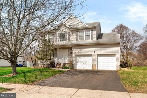 23 Sundew Drive, Ewing Twp, NJ MLS: NJME2072908
