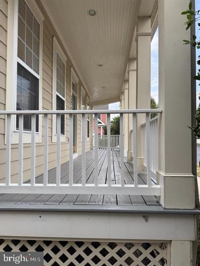 VILLAGES OF URBANA - Residential Lease