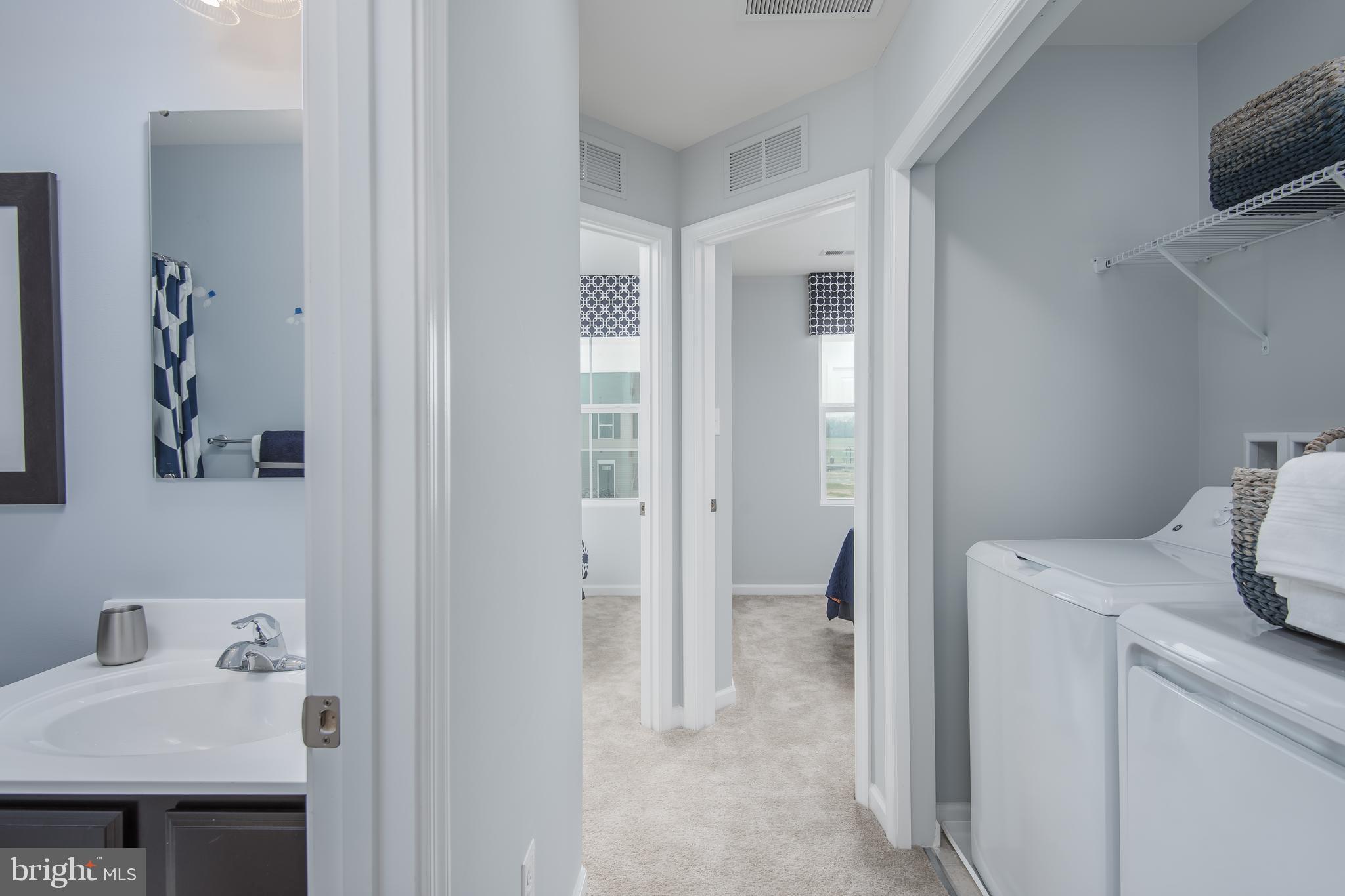 THE LAKES AT MARTINSBURG - Residential