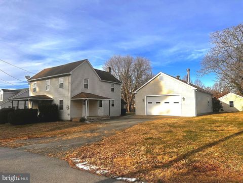 111 CEMETERY LANE CHURCH HILL MD 21623