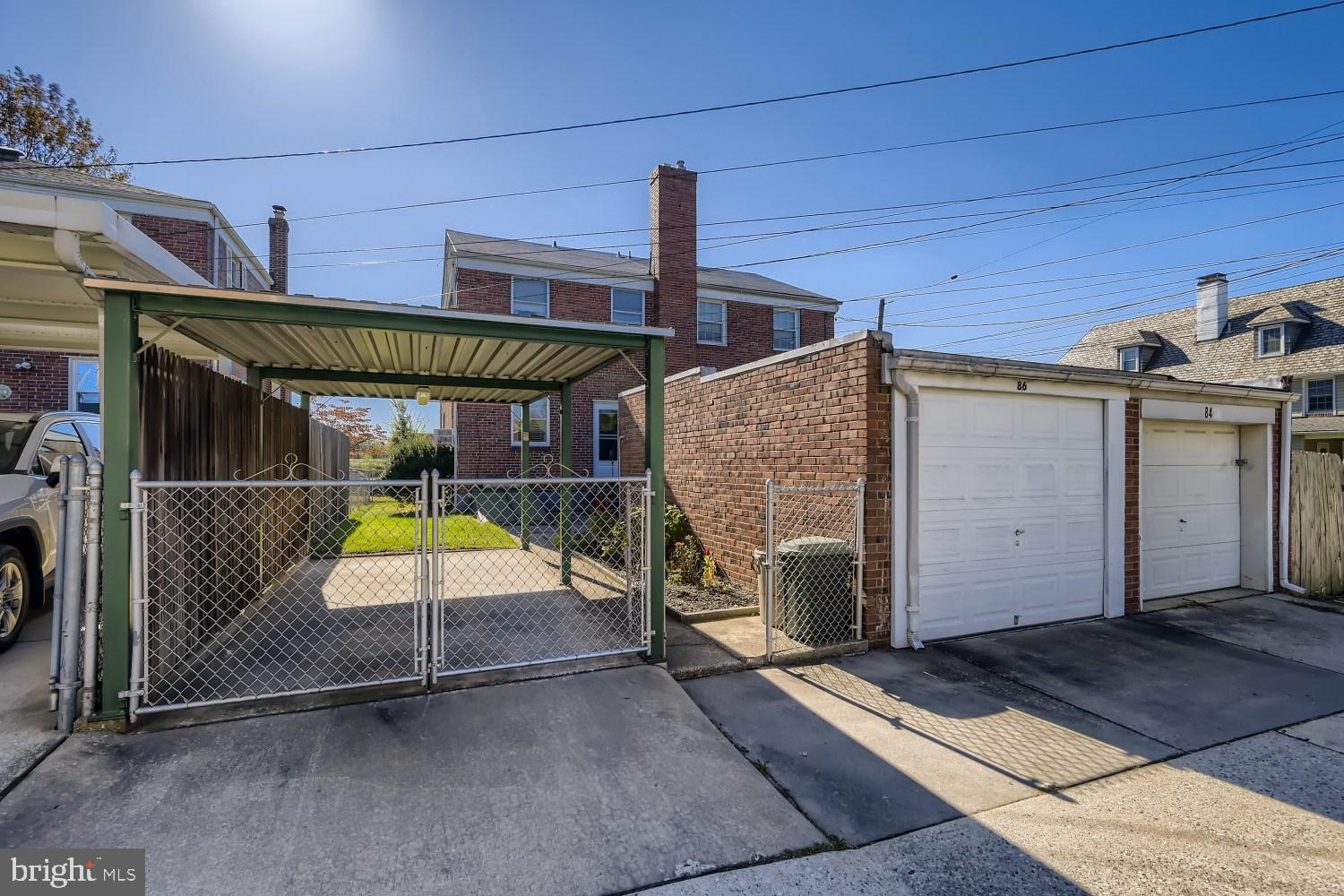 OLD DUNDALK - Residential