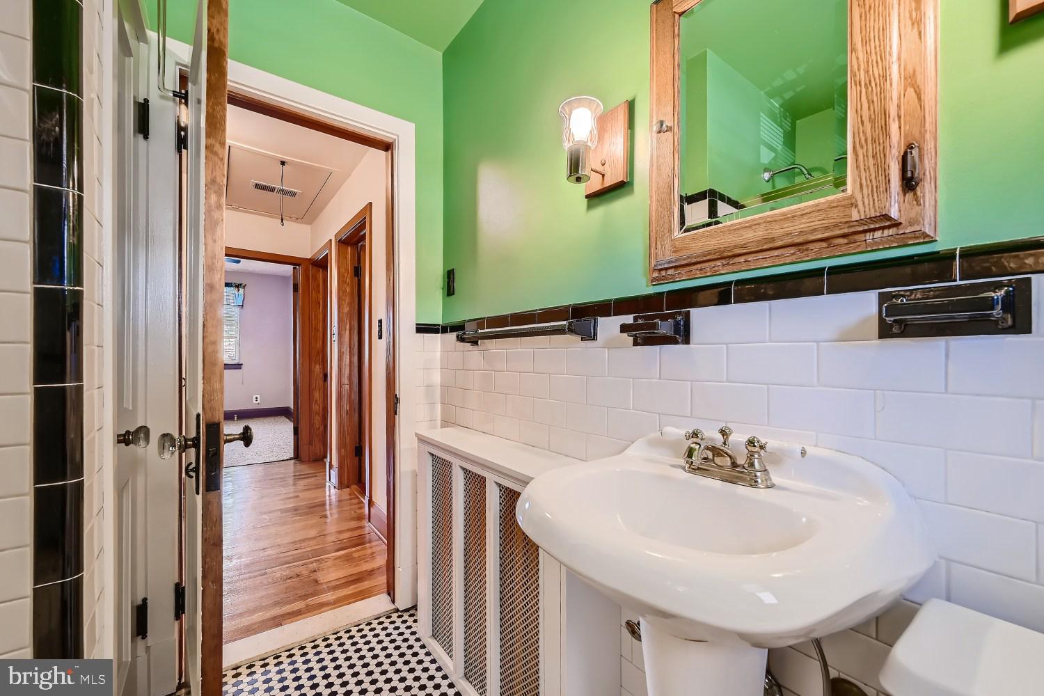 OLD DUNDALK - Residential