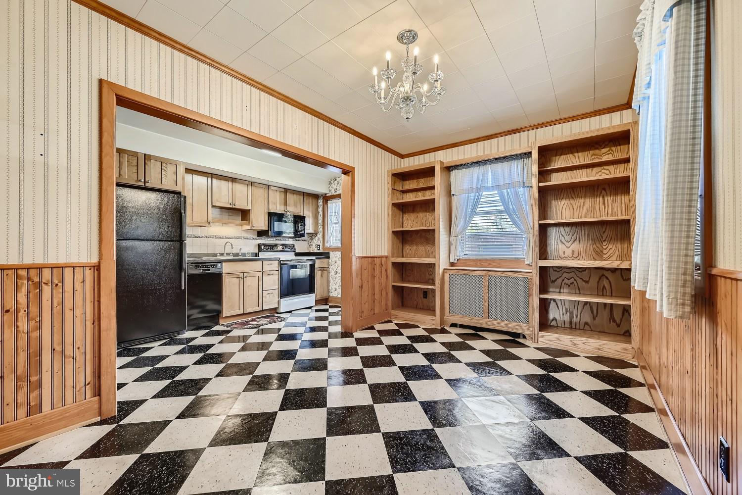 OLD DUNDALK - Residential