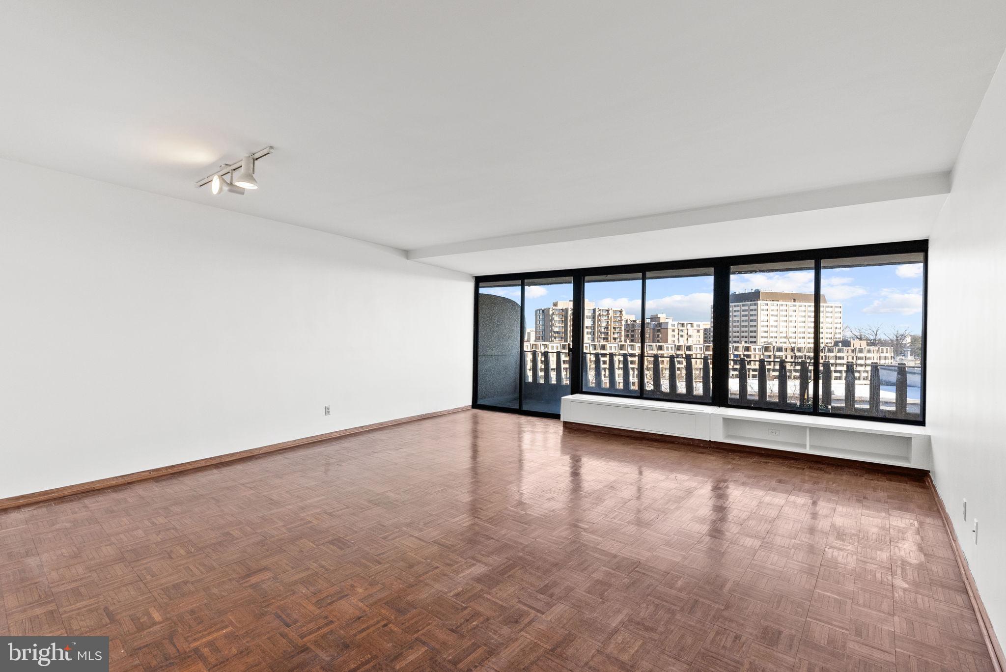 2500 VIRGINIA AVENUE NW 1112-S