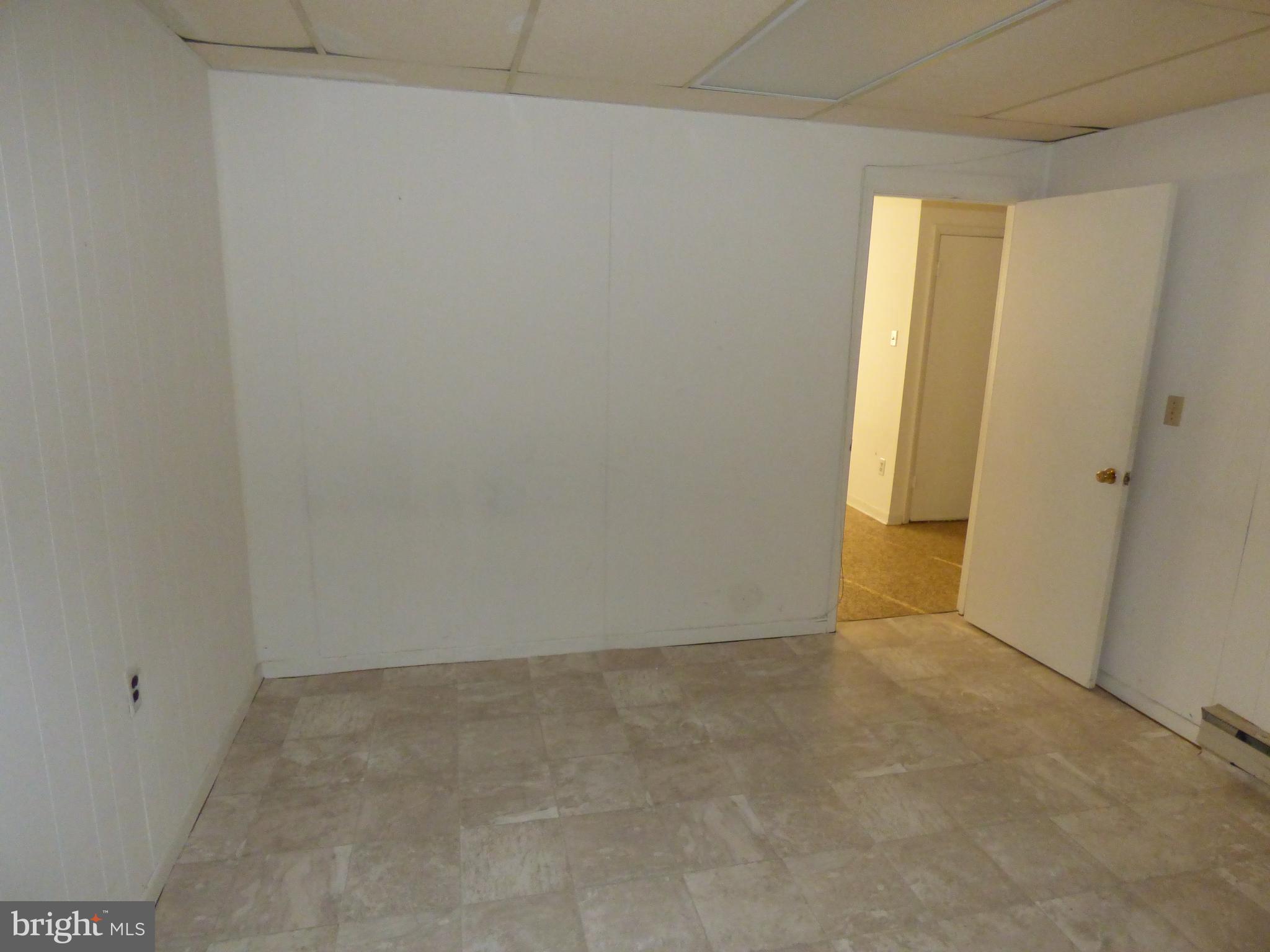 JEFFERSON PLACE - Residential Lease