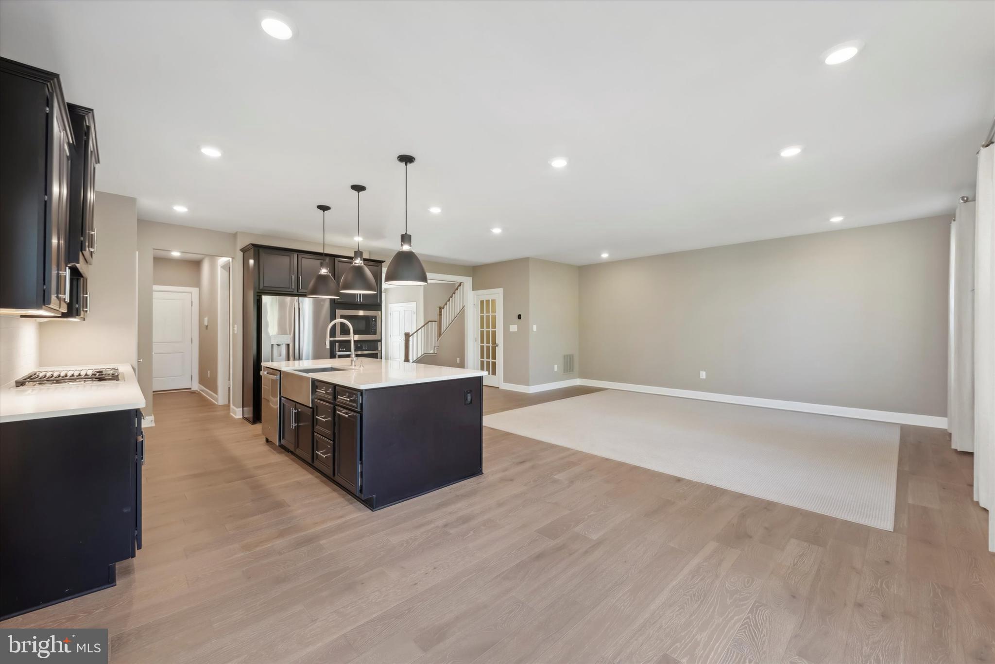 GREYSTONE - Residential