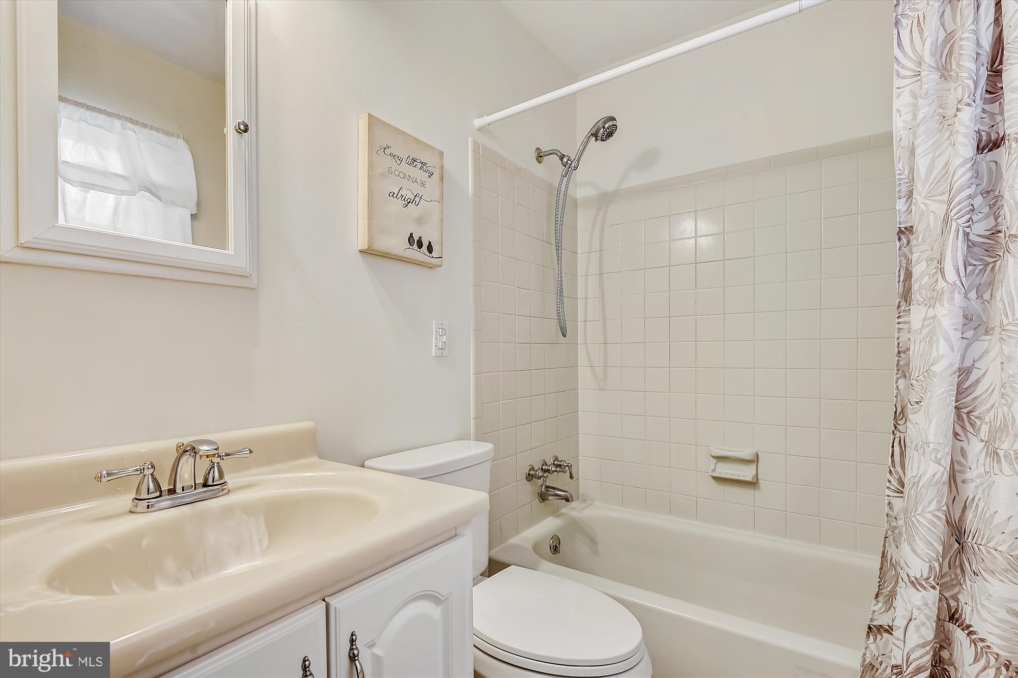 POPLAR WOODS - Residential