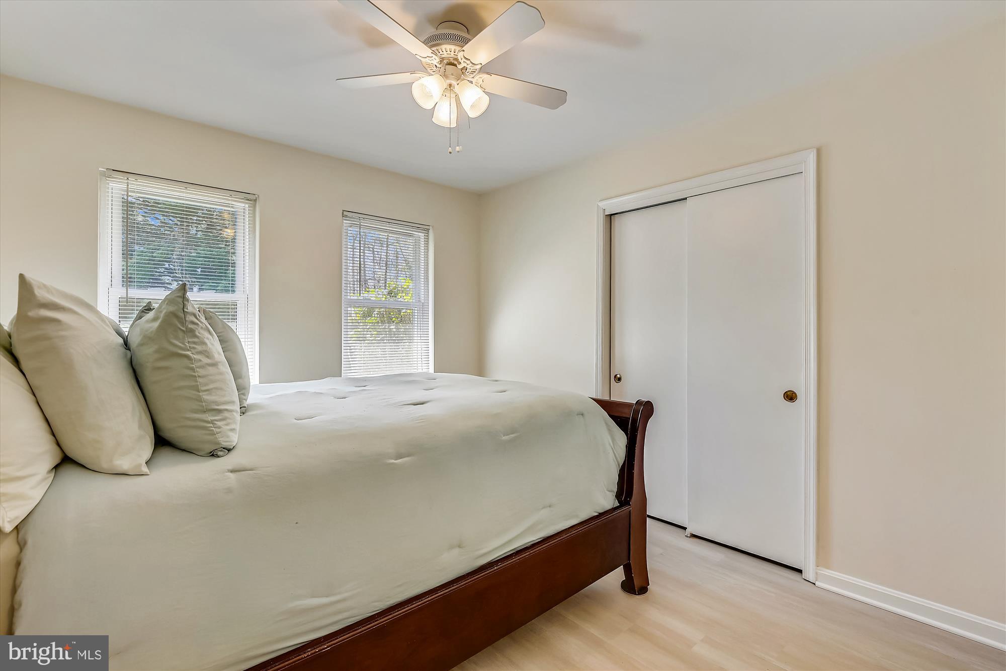 POPLAR WOODS - Residential