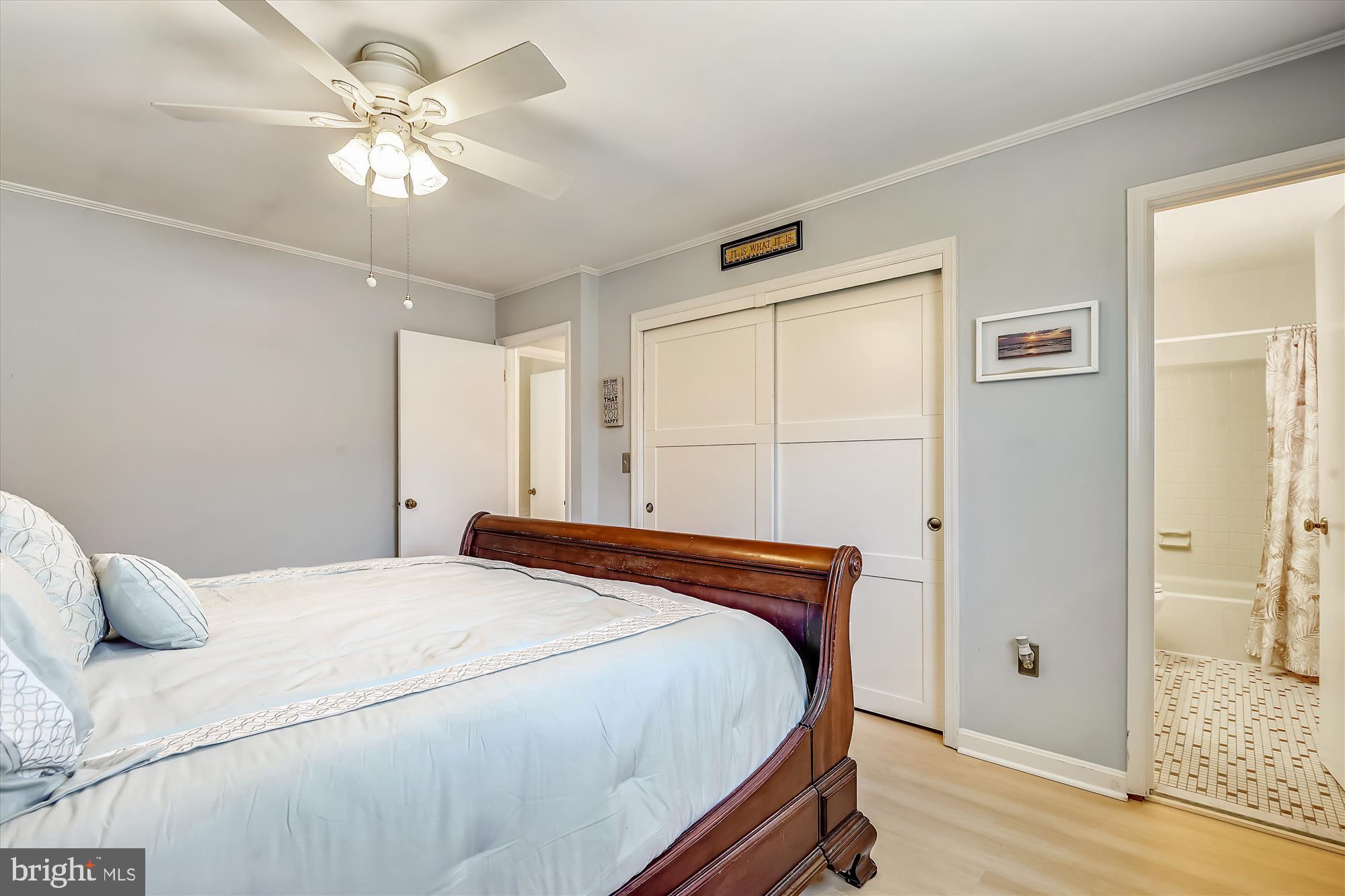 POPLAR WOODS - Residential