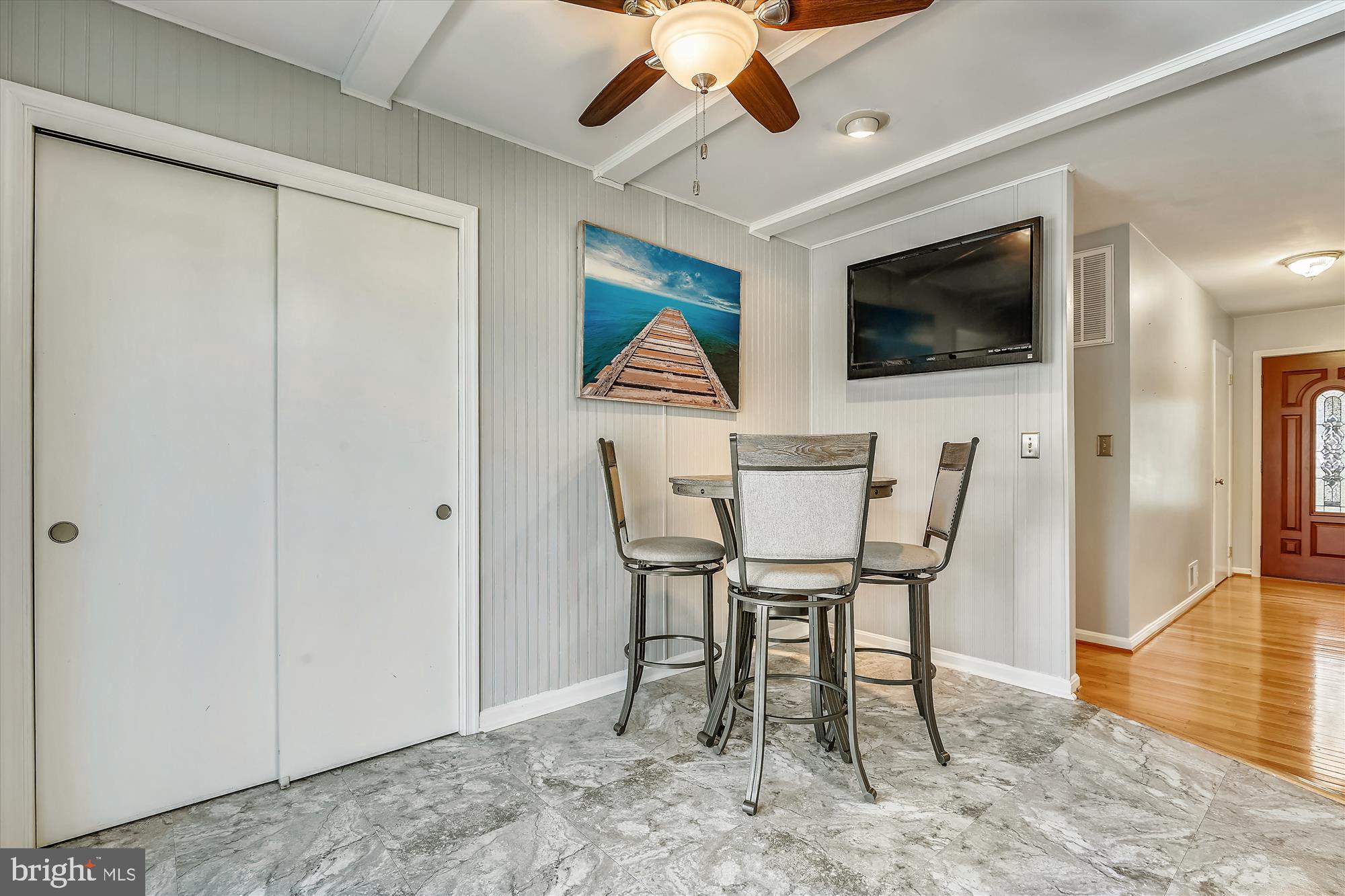 POPLAR WOODS - Residential