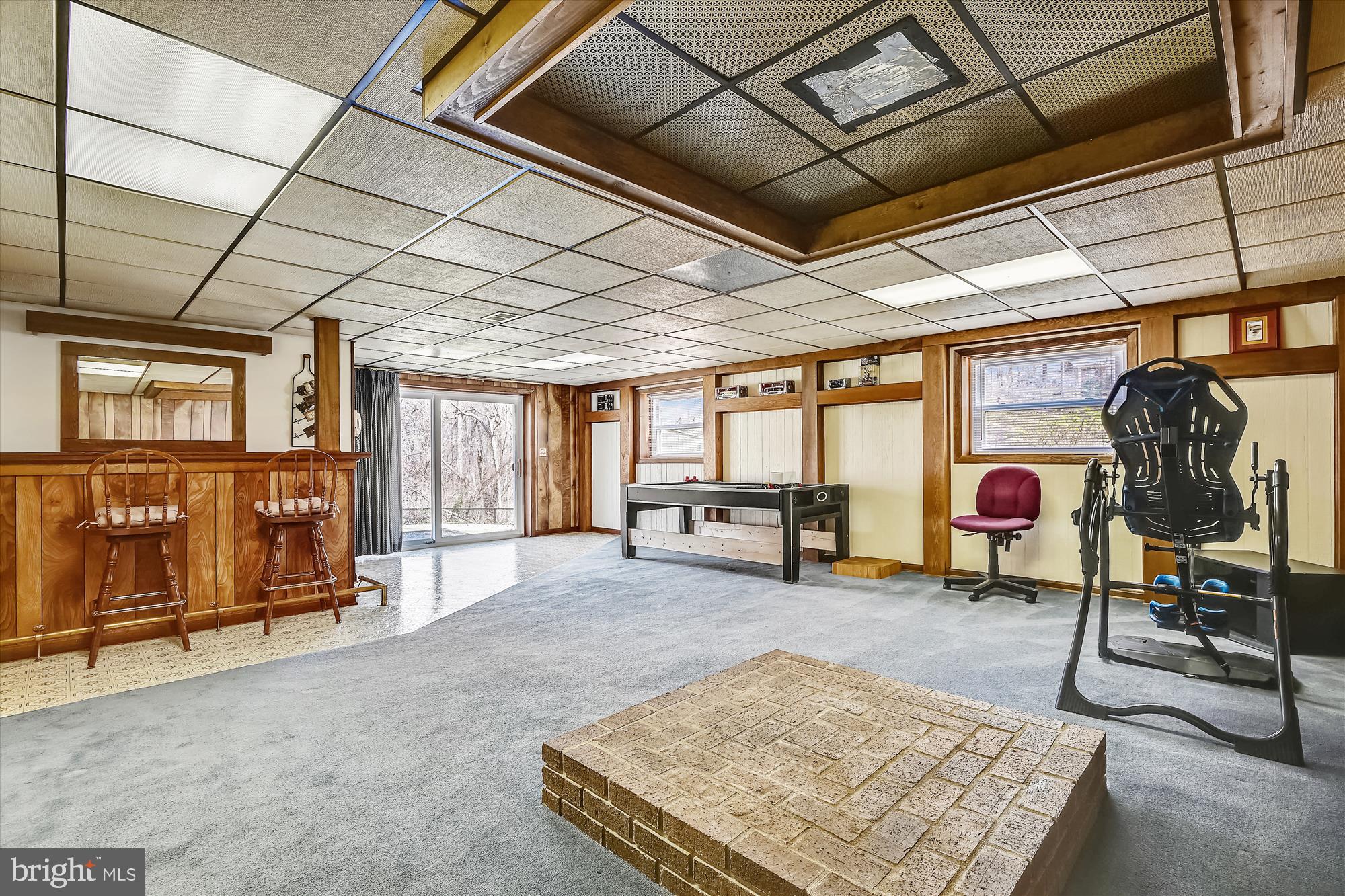 POPLAR WOODS - Residential