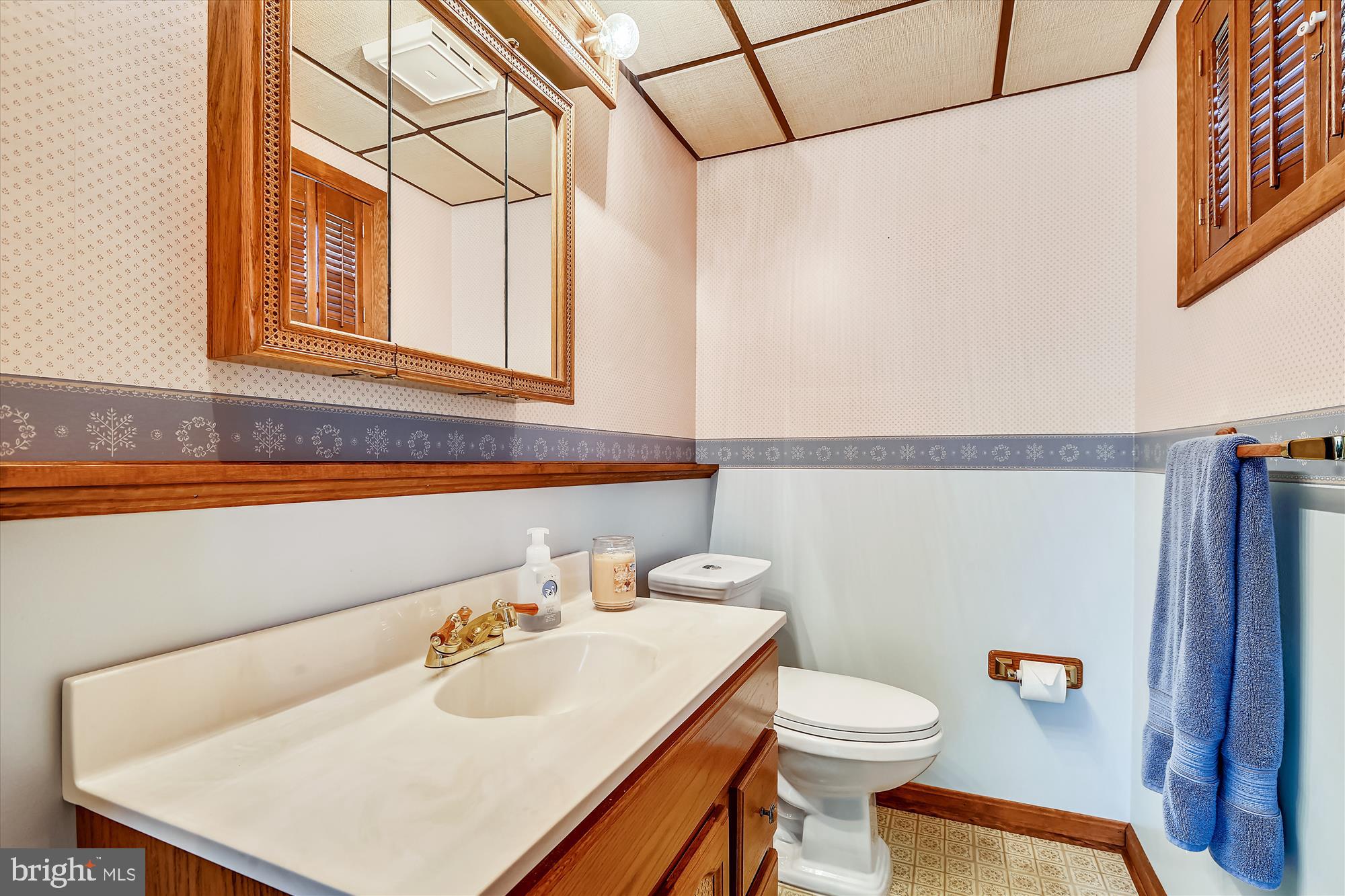 POPLAR WOODS - Residential