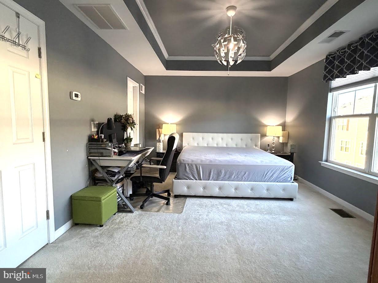EAST GATE 3 CONDOMINIUM - Residential