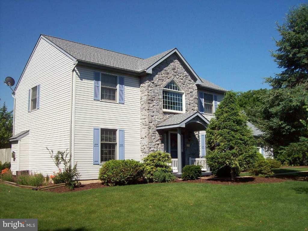 RIDING CLUB ESTATES - Residential