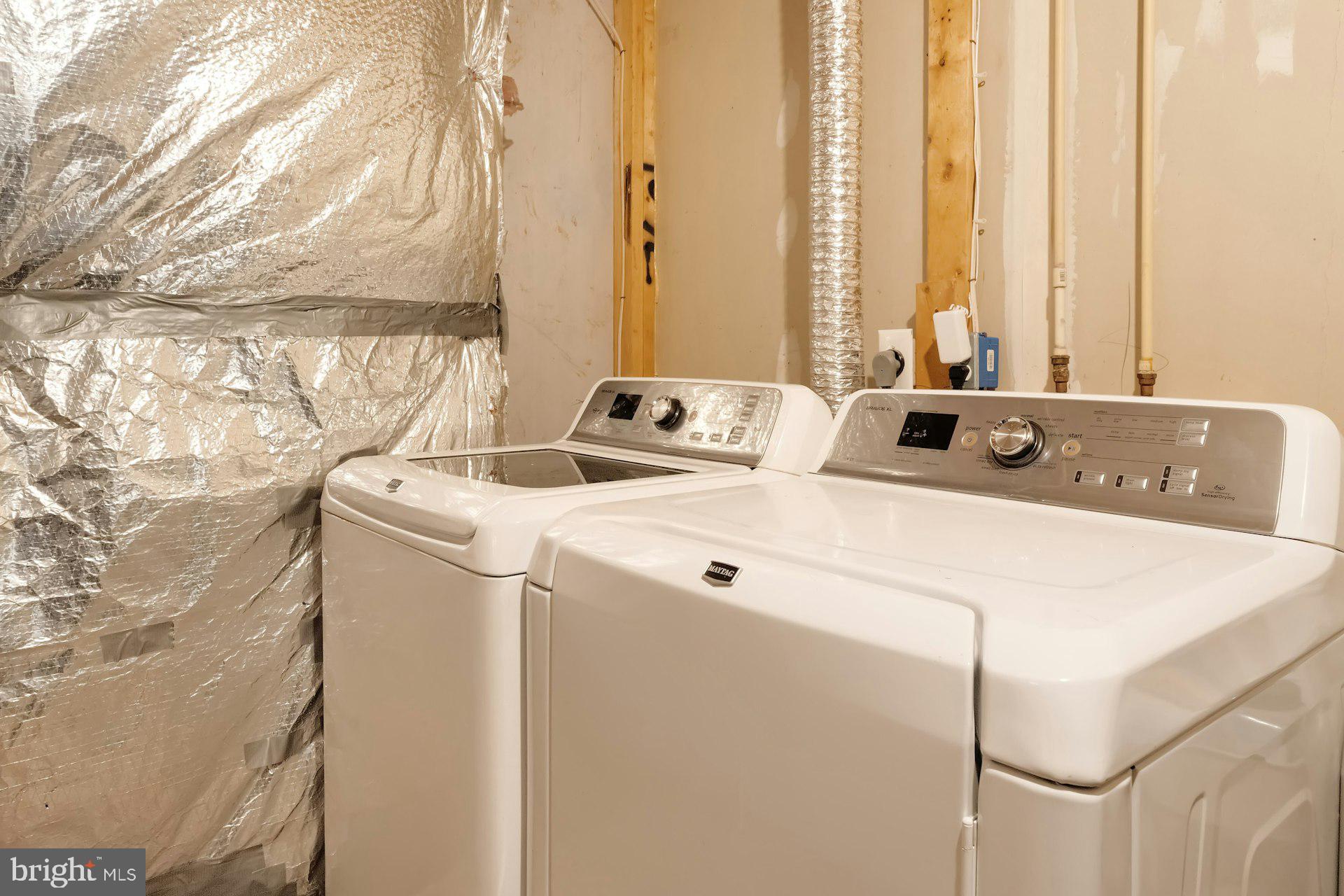 GREAT FALLS CHASE - Residential