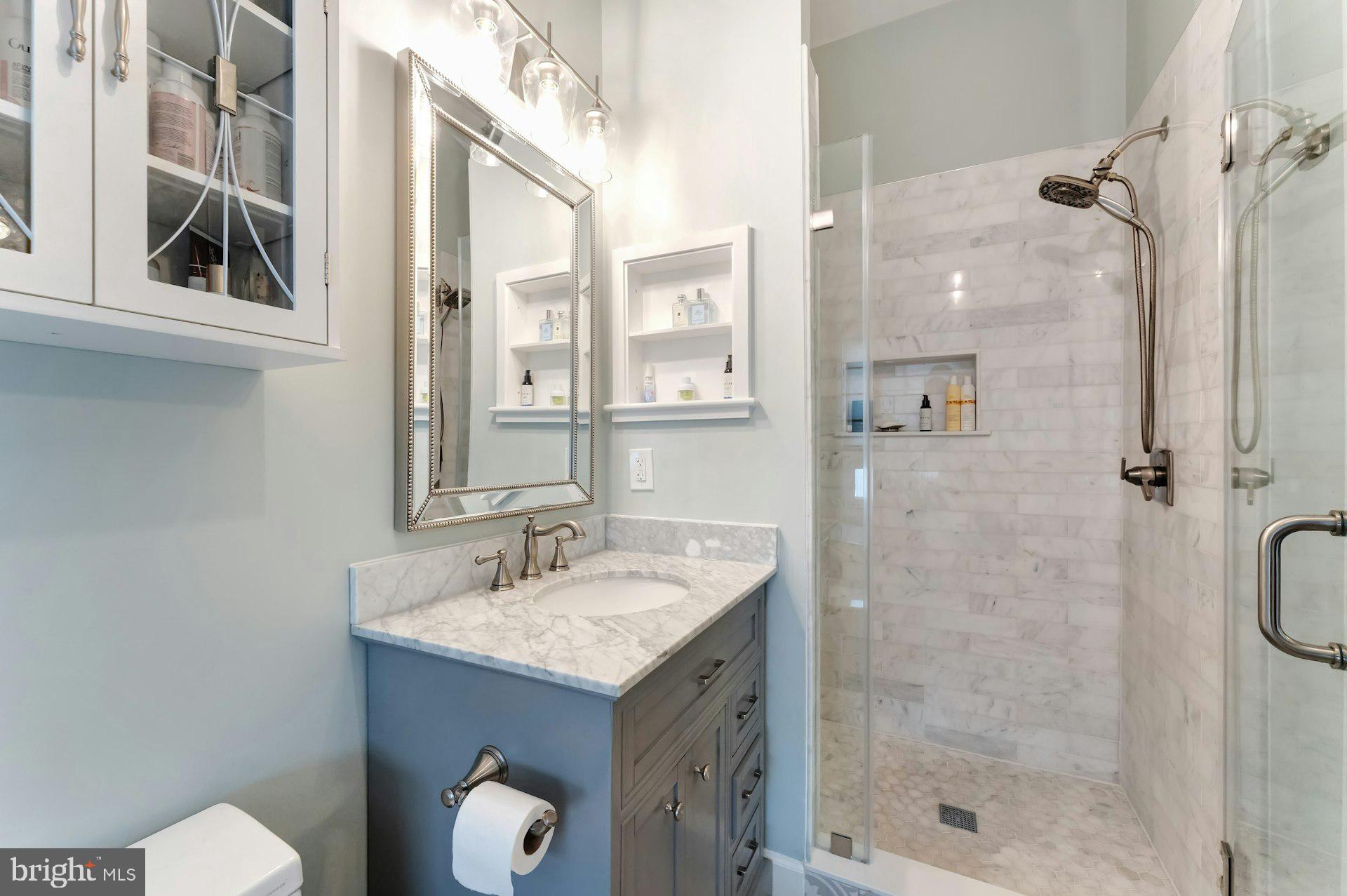 GREAT FALLS CHASE - Residential