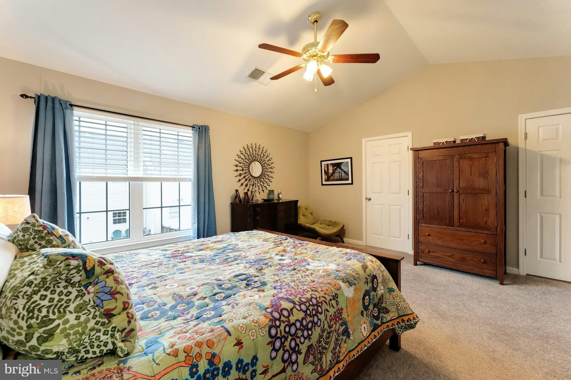 GREAT FALLS CHASE - Residential