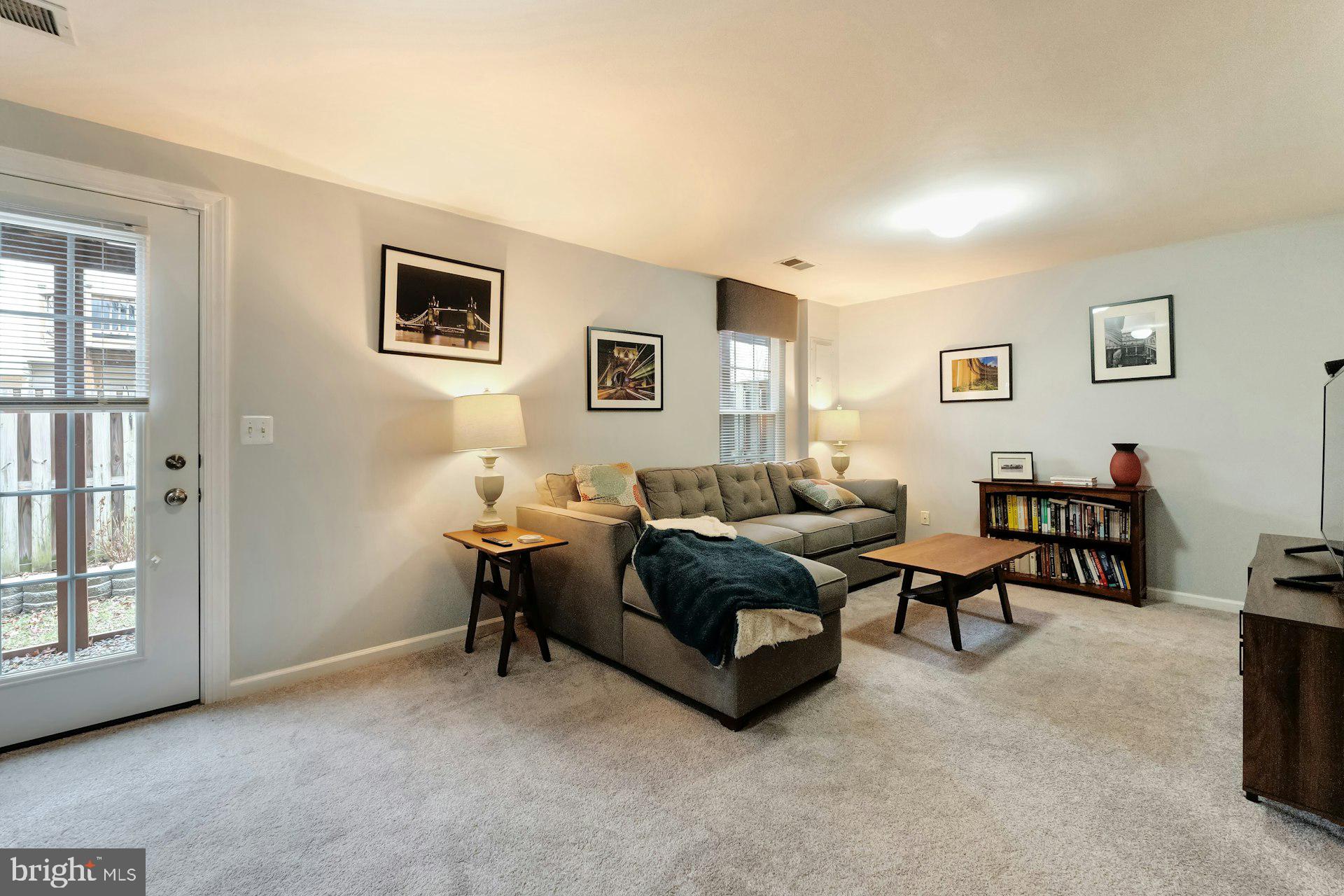 GREAT FALLS CHASE - Residential