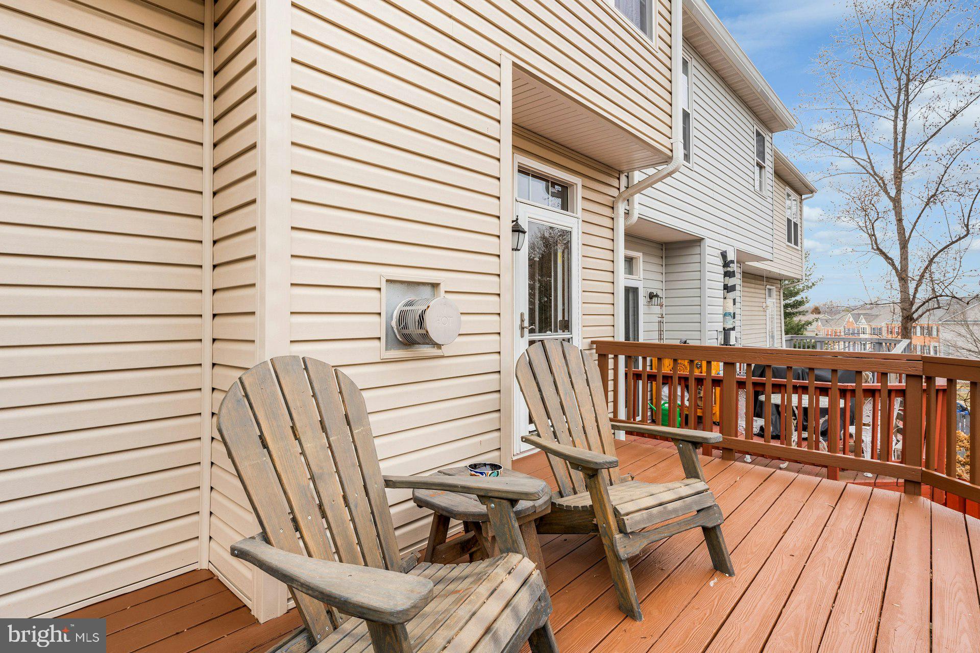 GREAT FALLS CHASE - Residential