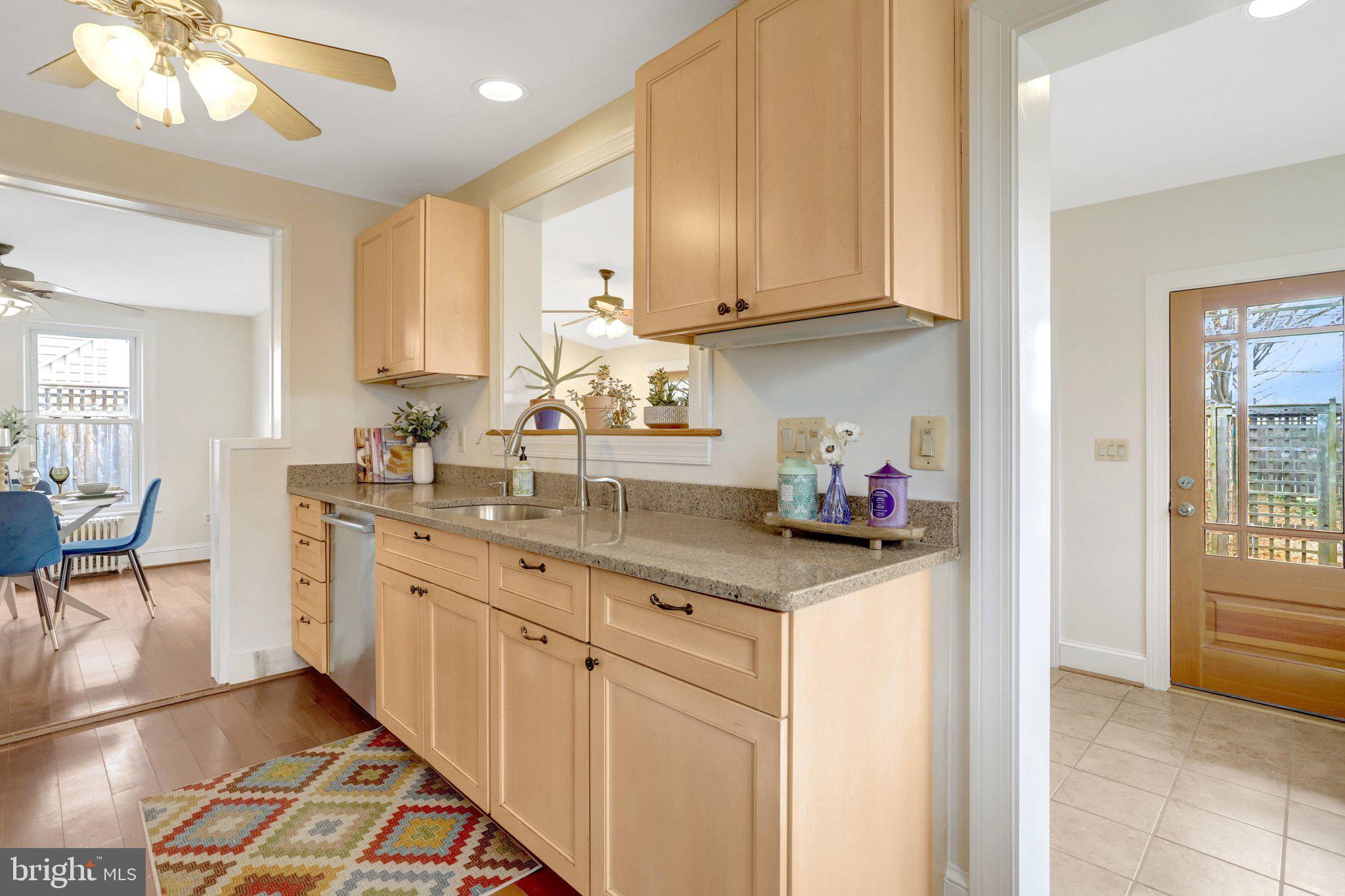 DOUGLAS PARK - Residential