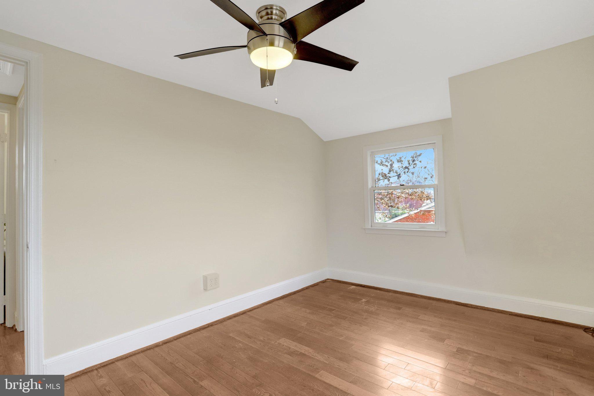 DOUGLAS PARK - Residential