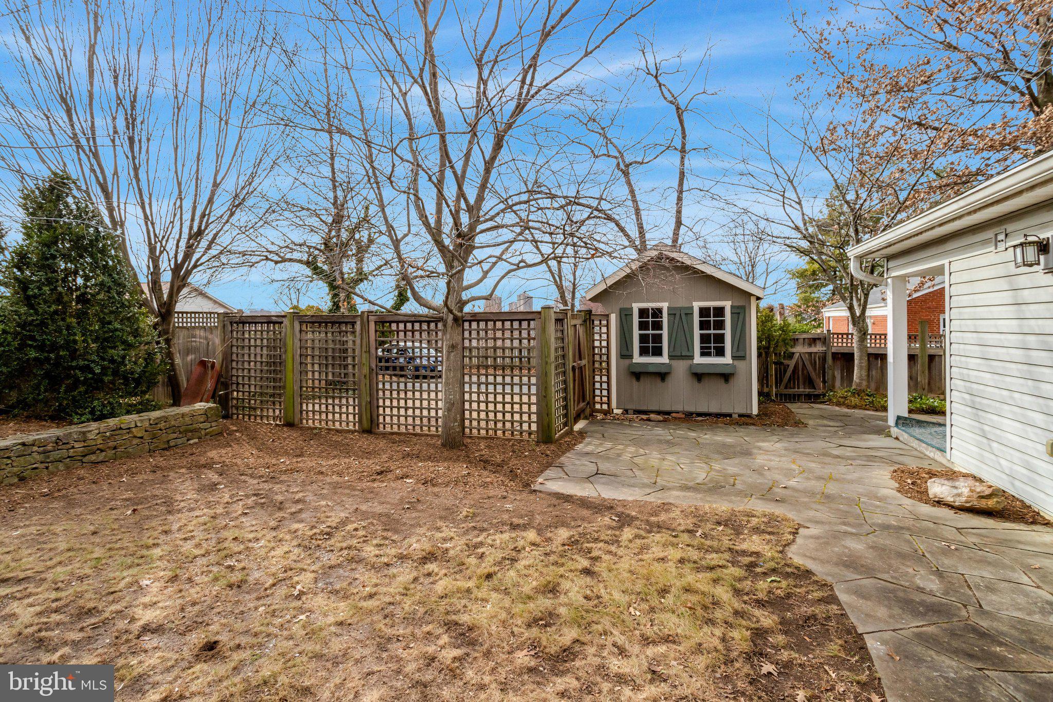 DOUGLAS PARK - Residential