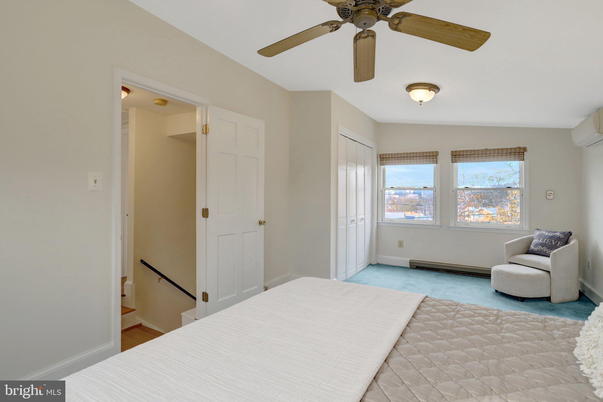 DOUGLAS PARK - Residential