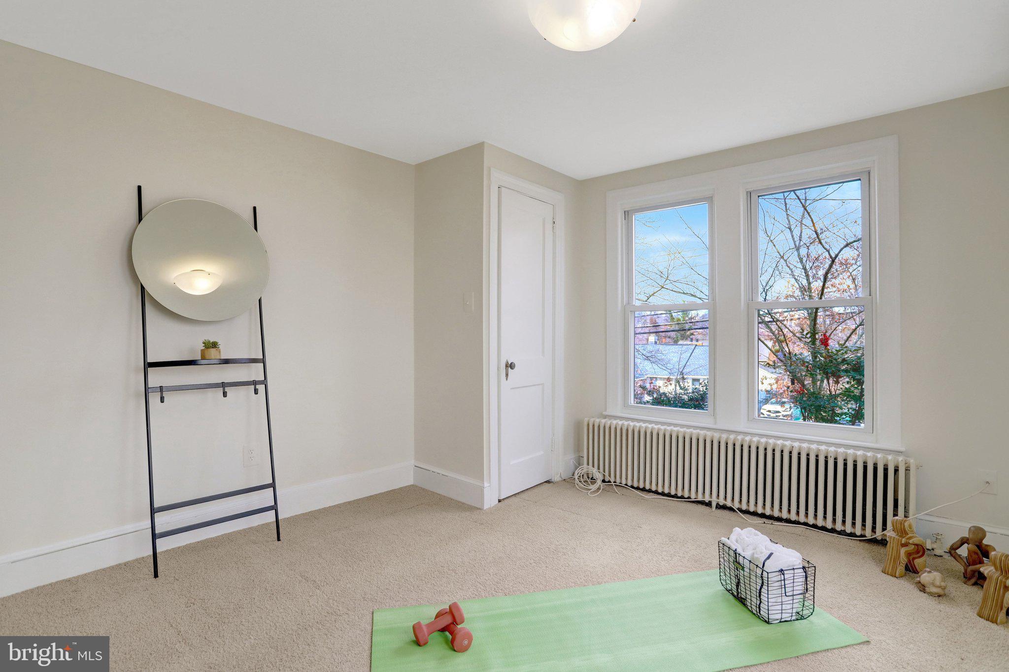 DOUGLAS PARK - Residential