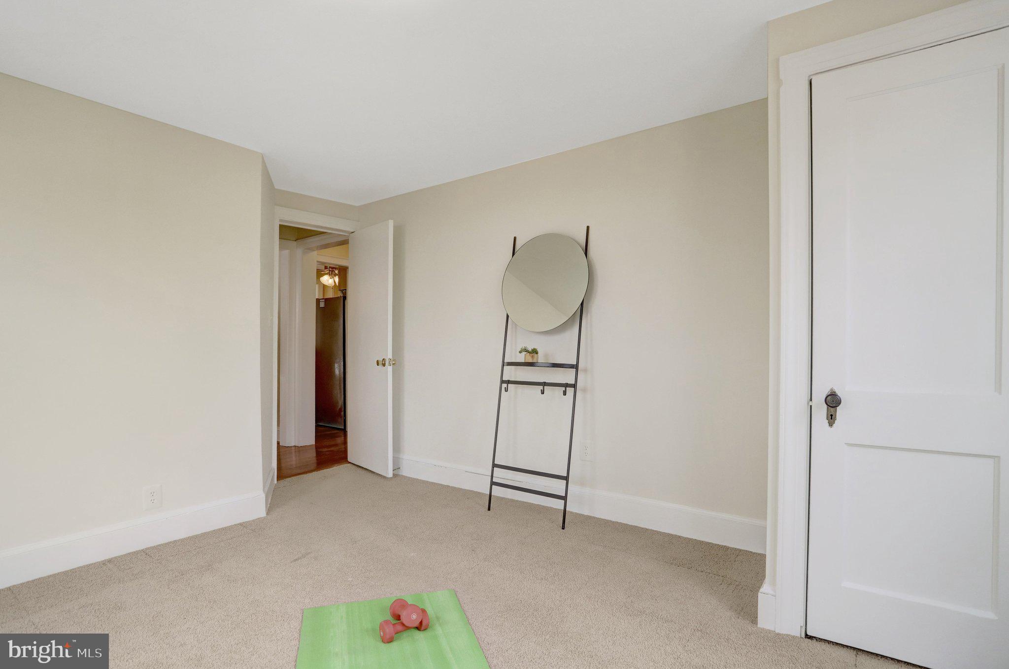 DOUGLAS PARK - Residential