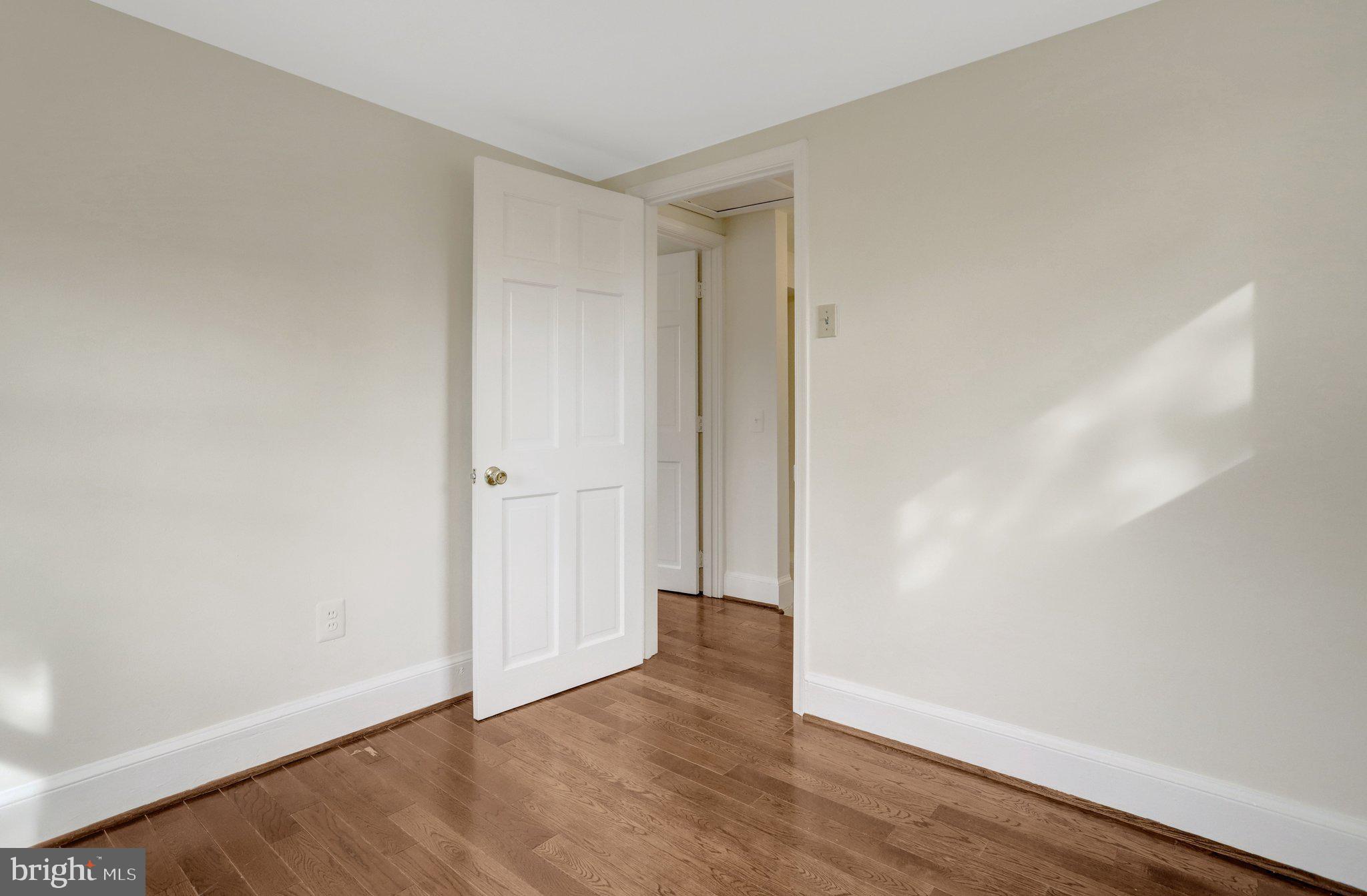 DOUGLAS PARK - Residential