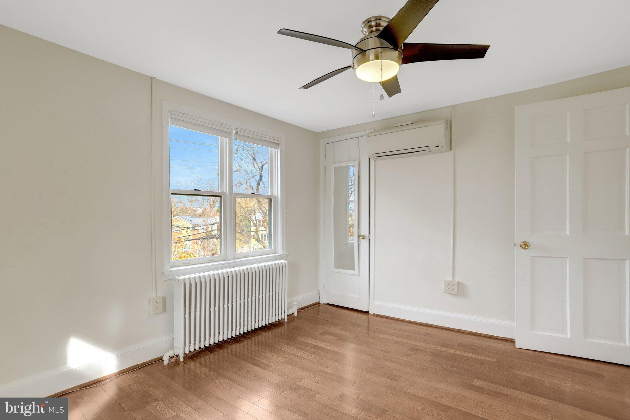 DOUGLAS PARK - Residential