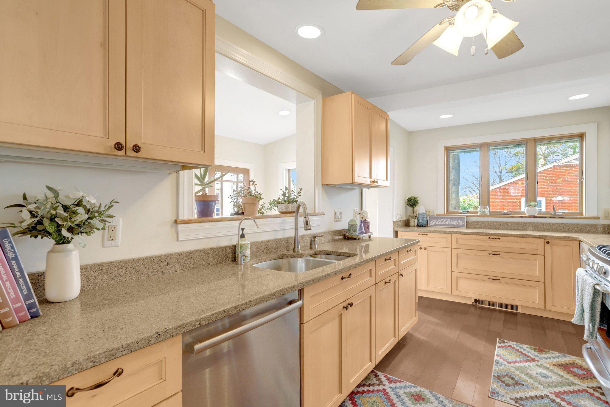 DOUGLAS PARK - Residential