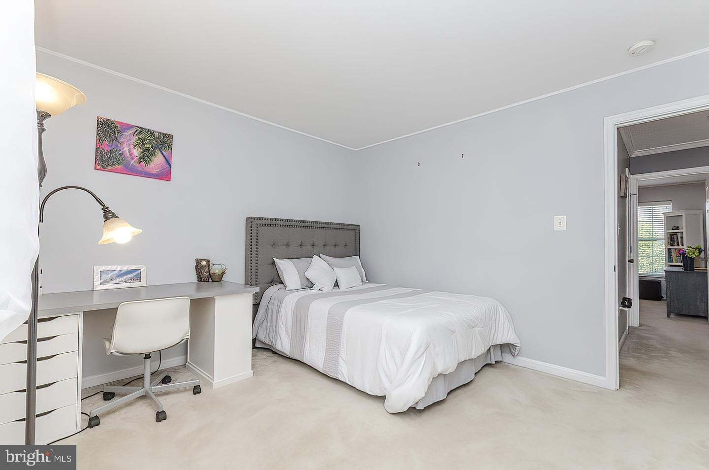 THE VILLAGE OF WASHINGTON TRAIL EAST - Residential