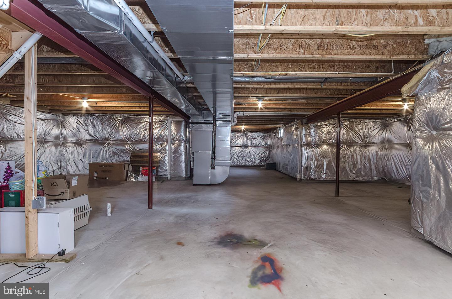 THE VILLAGE OF WASHINGTON TRAIL EAST - Residential