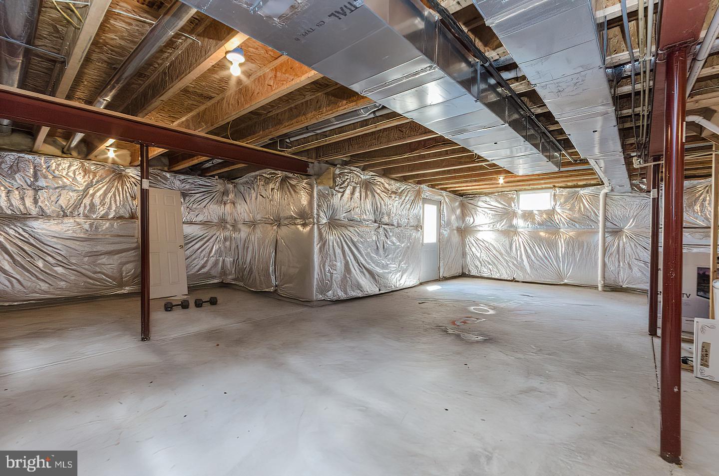 THE VILLAGE OF WASHINGTON TRAIL EAST - Residential