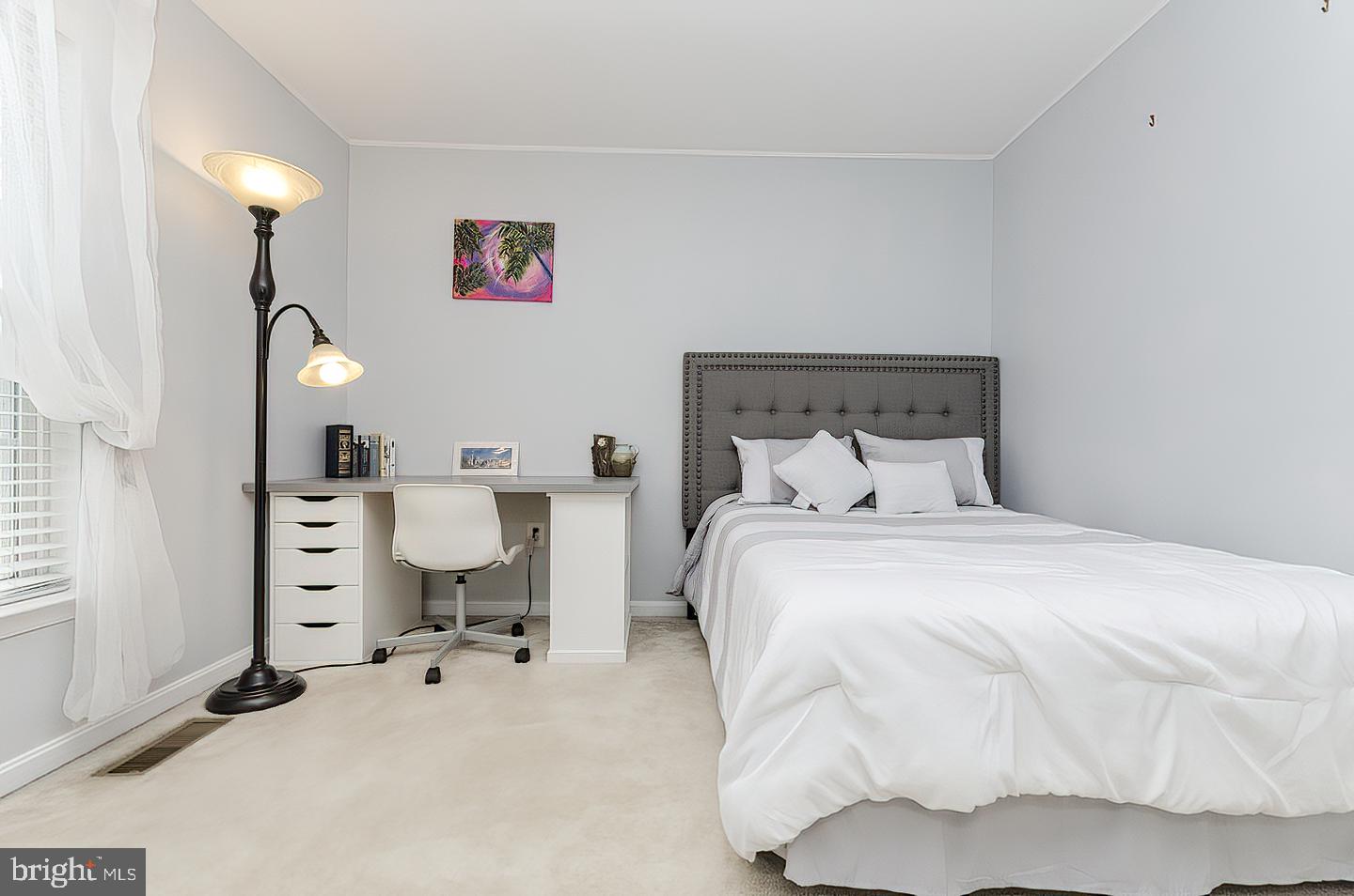 THE VILLAGE OF WASHINGTON TRAIL EAST - Residential