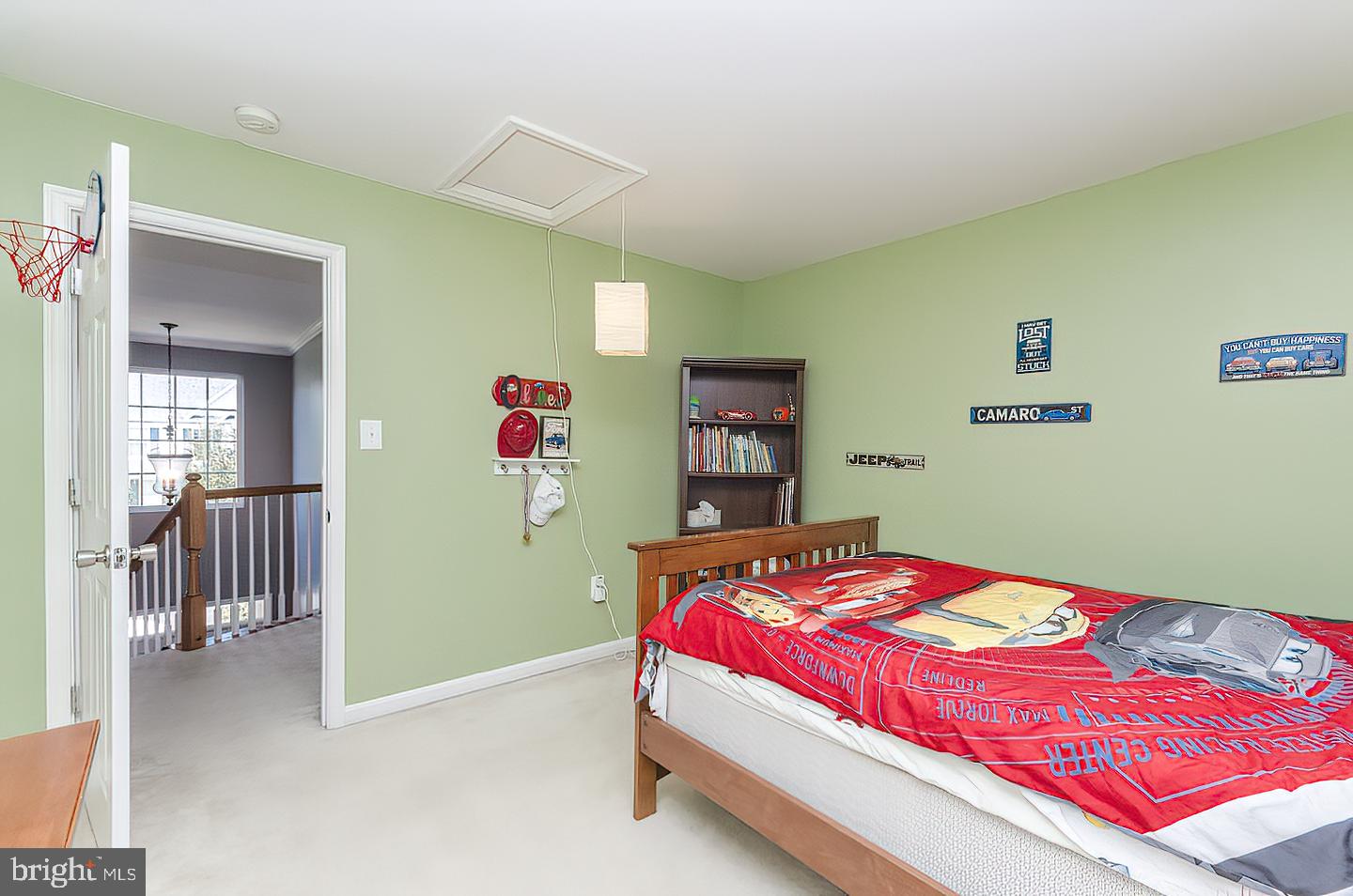 THE VILLAGE OF WASHINGTON TRAIL EAST - Residential