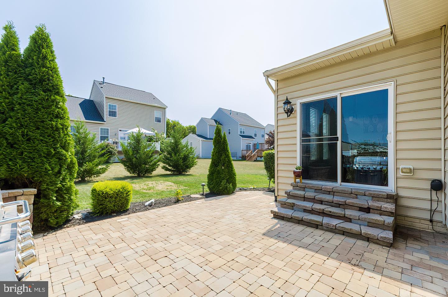 THE VILLAGE OF WASHINGTON TRAIL EAST - Residential