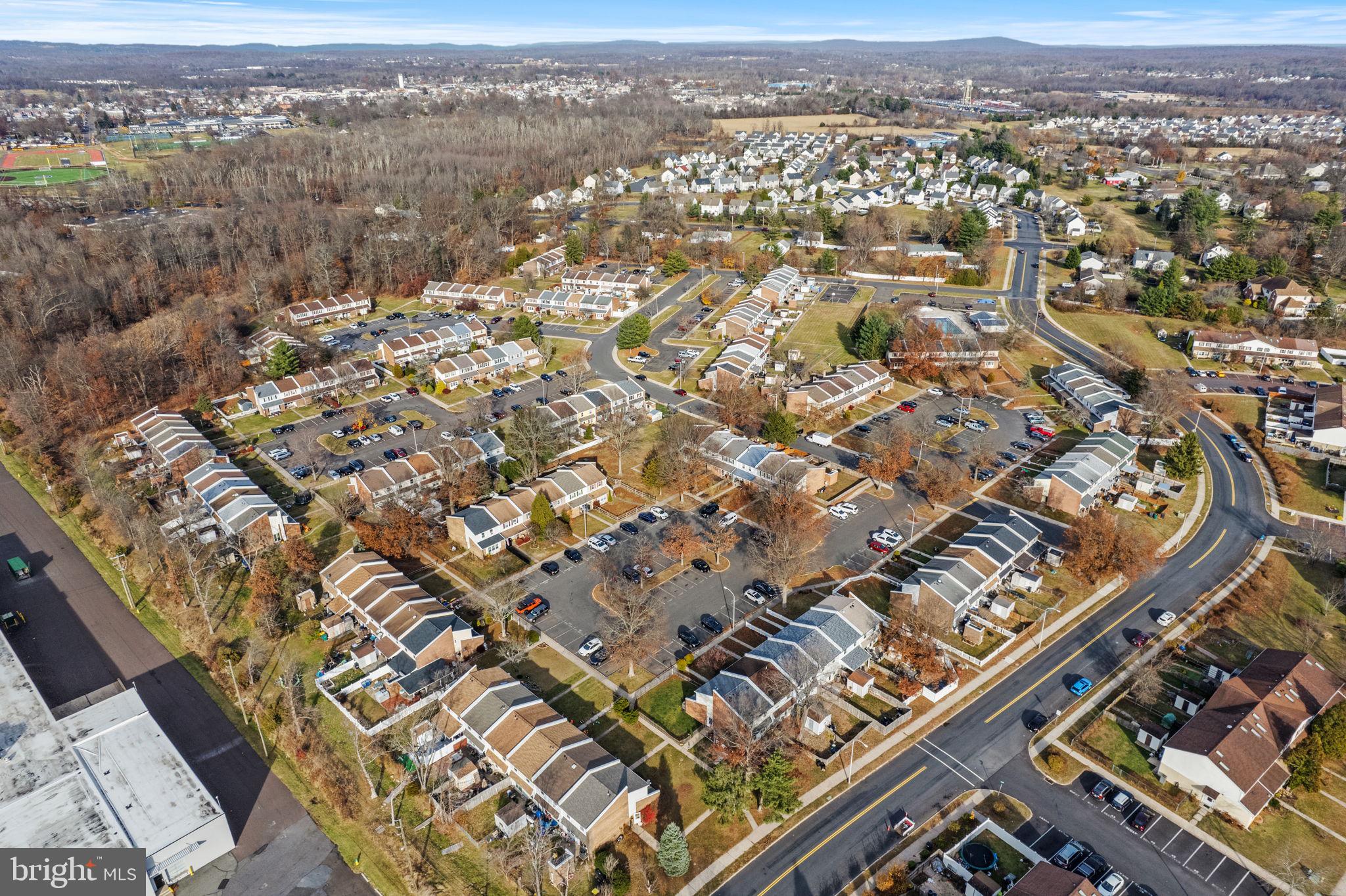 QUAKER GREEN - Residential