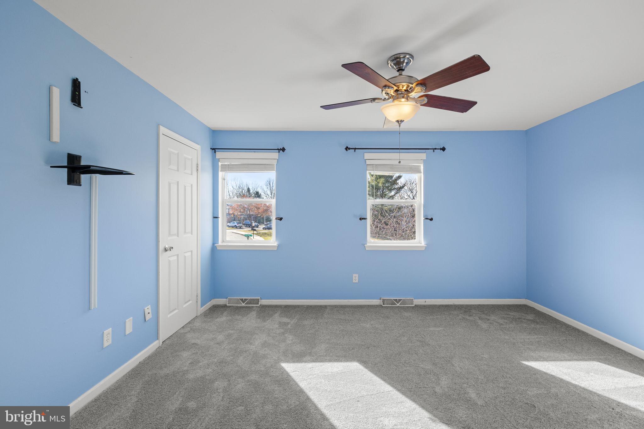 QUAKER GREEN - Residential