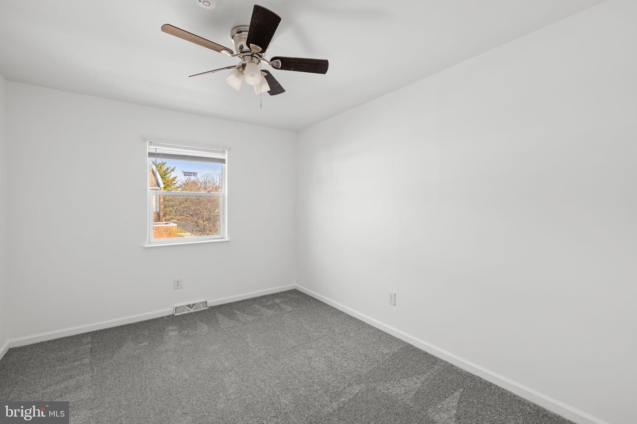 QUAKER GREEN - Residential