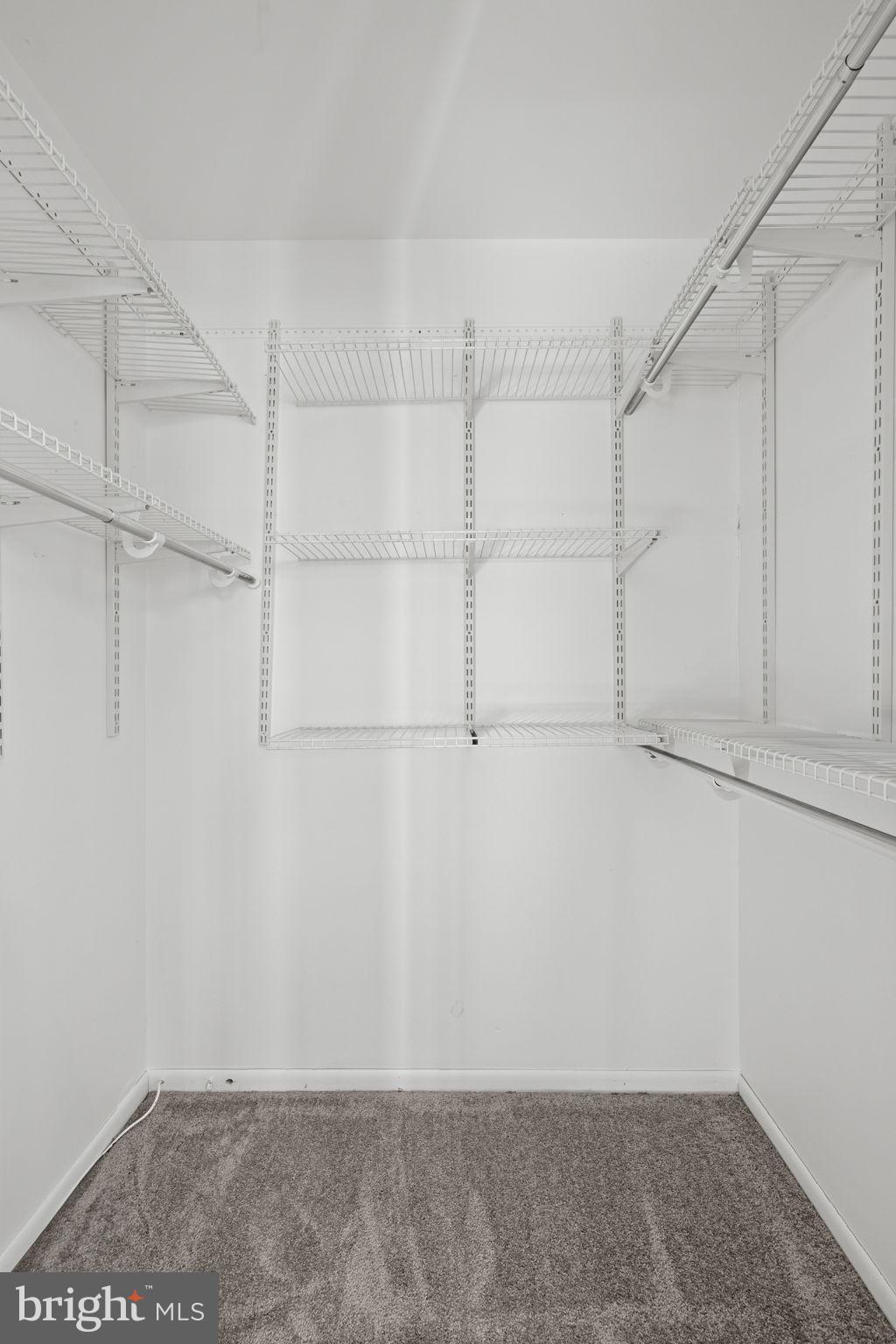 QUAKER GREEN - Residential