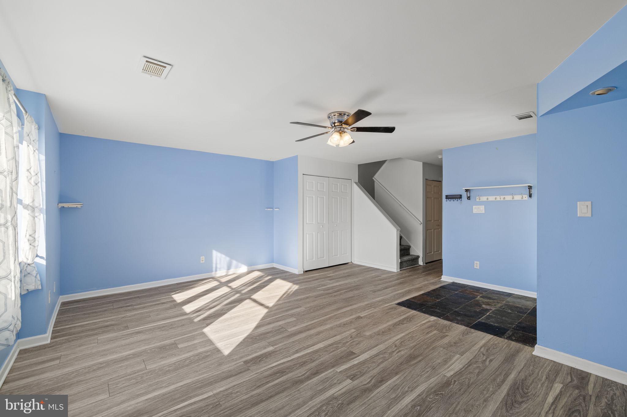 QUAKER GREEN - Residential