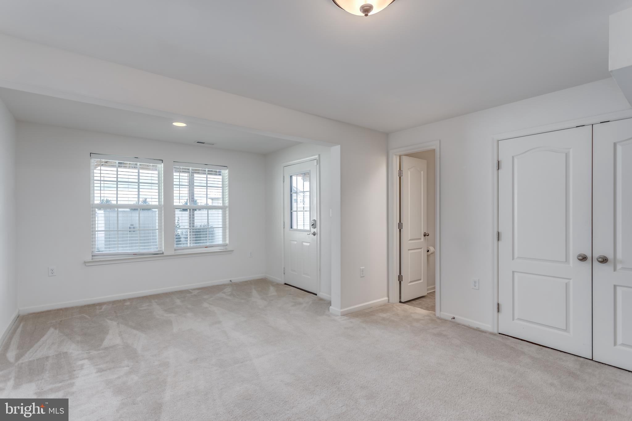 BRIAR RUN - Residential