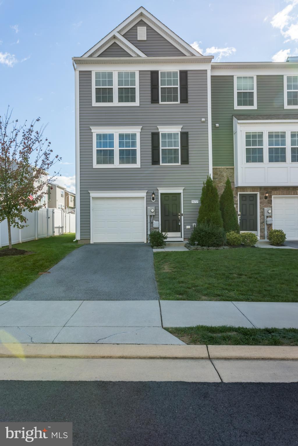 BRIAR RUN - Residential