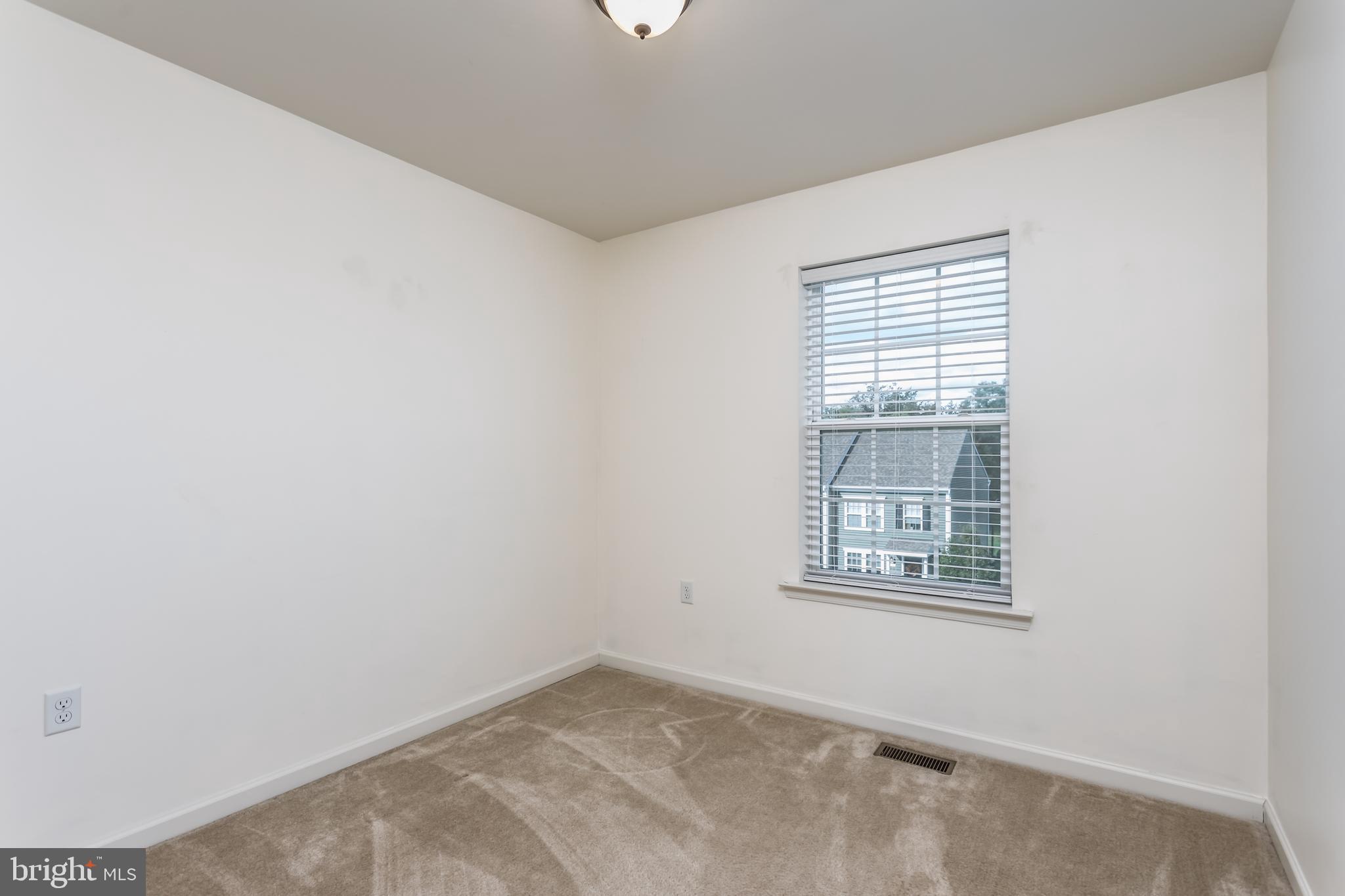 BRIAR RUN - Residential