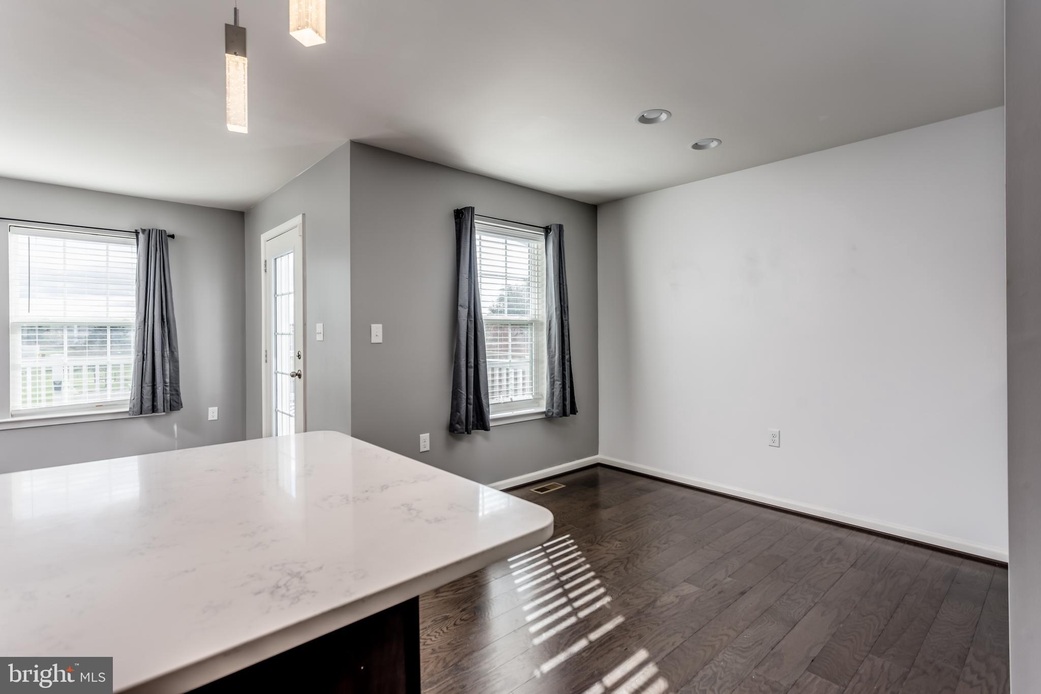 BRIAR RUN - Residential