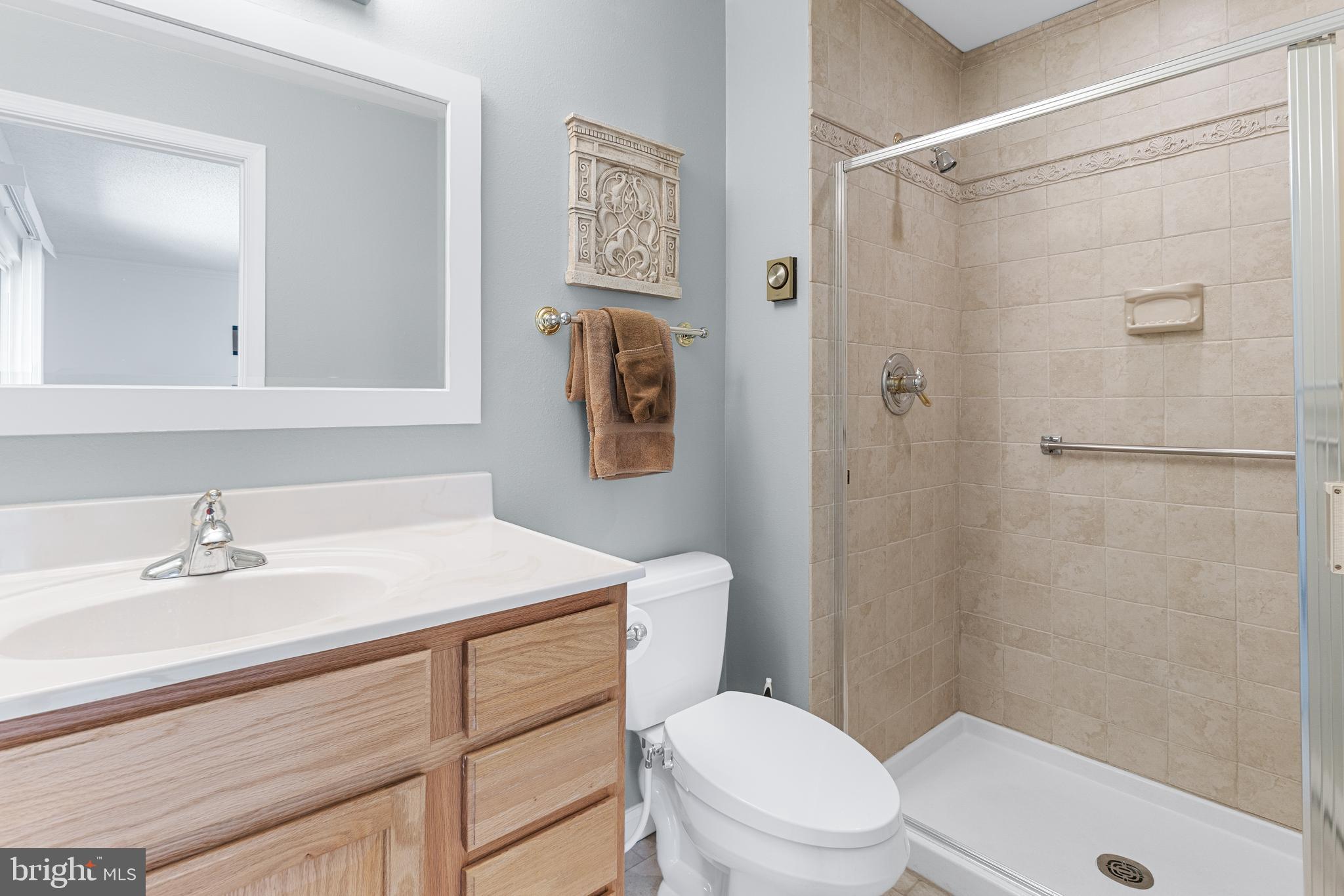 LEISURE WORLD - Residential