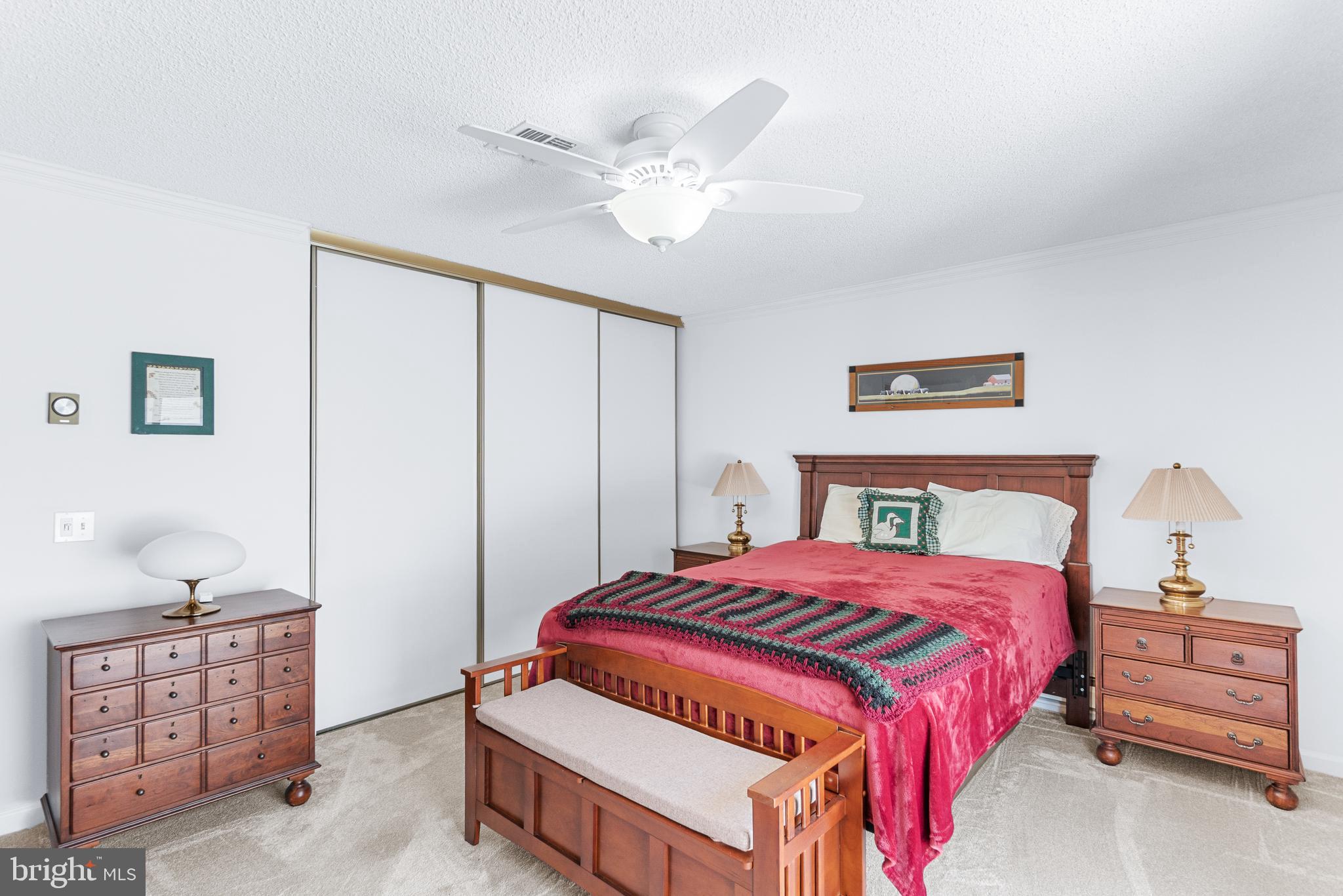 LEISURE WORLD - Residential