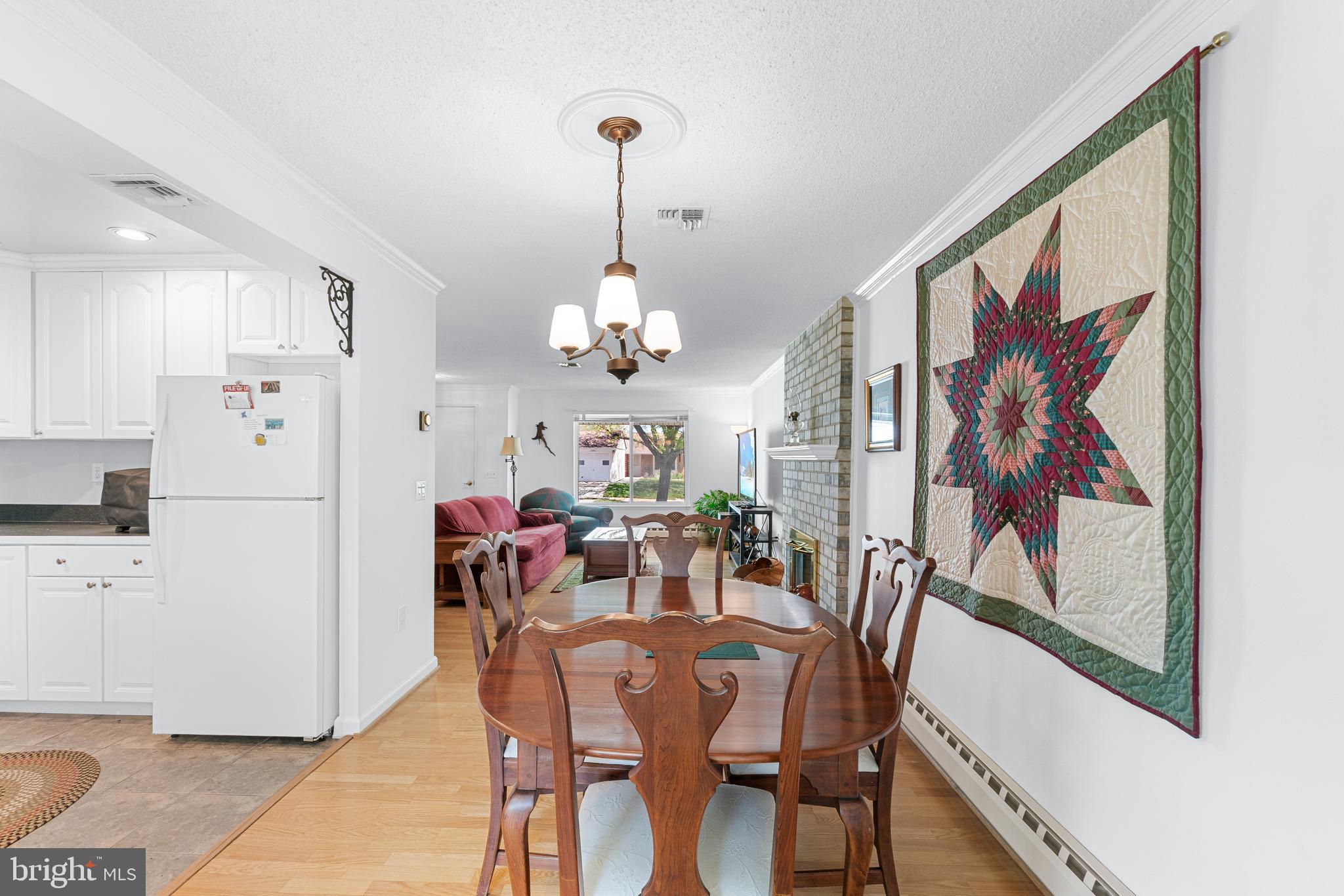 LEISURE WORLD - Residential